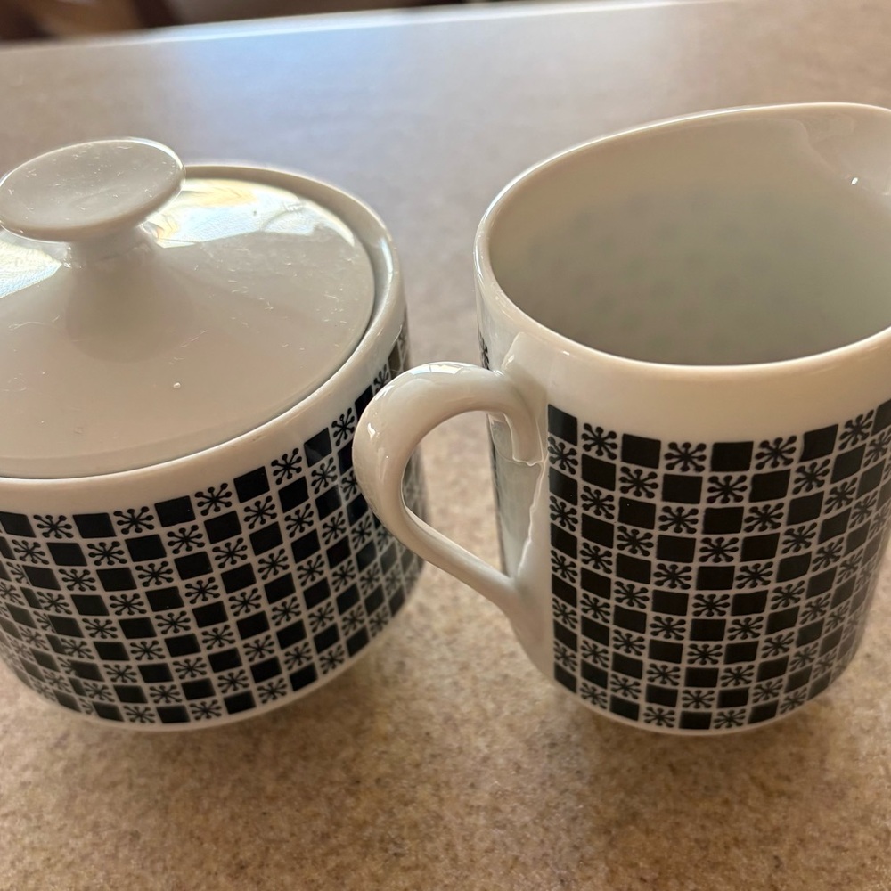 Mikasa Black & White Square Tile Sugar Bowl and Creamer. Vintage